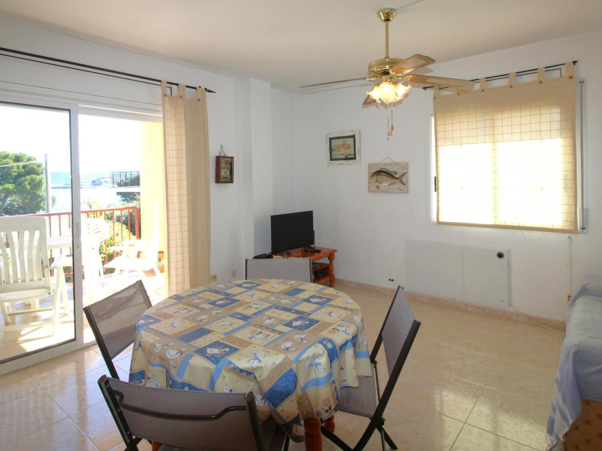 Girona II 1-4 Porta 8 - Apartamento Enfrente De La Playa Grifeu. - Es-228-63 Llanca Exterior photo